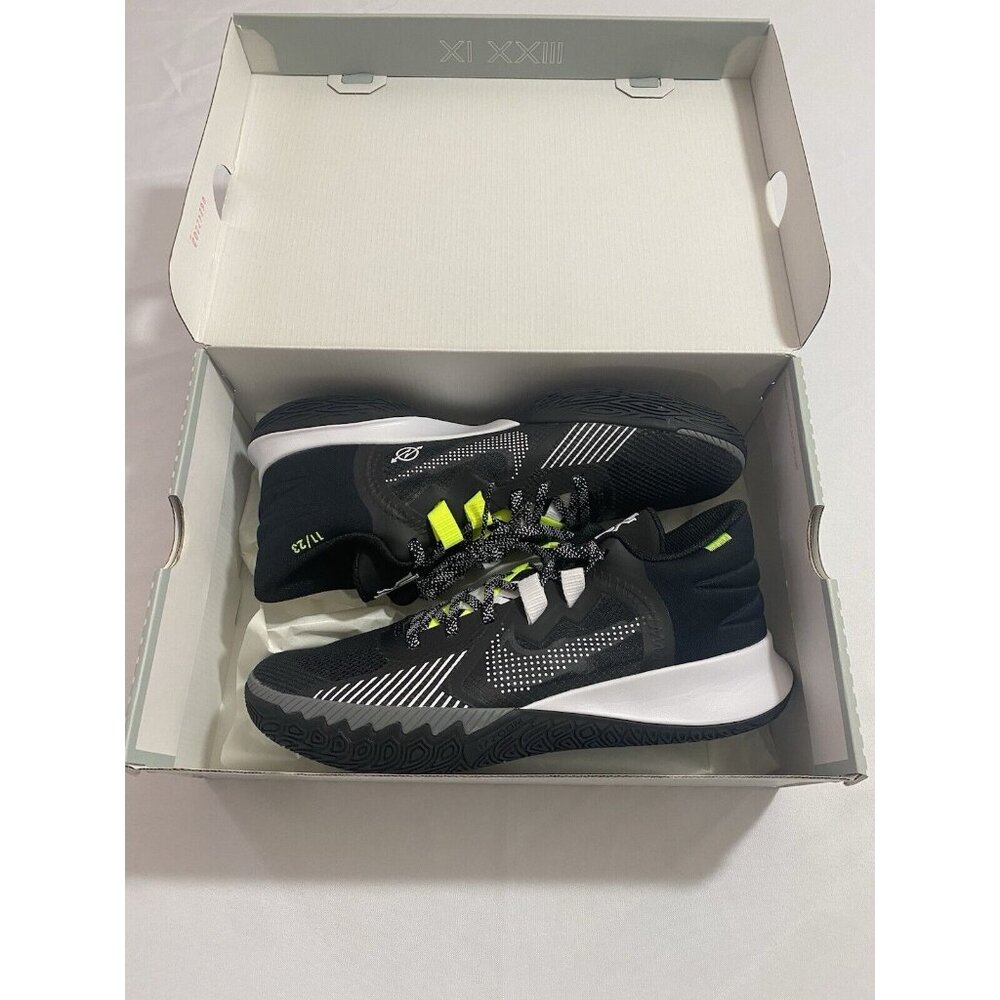 New Mens Size 11 Black White Nike Kyrie Flytrap V Basketball Shoes CZ4100 002